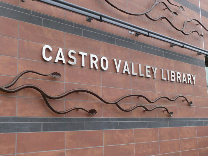 Castro Valley Library by @dsleeter_2000 via Flicker CC