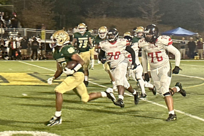 Moreau Catholic Football falls to late rally by Salesian