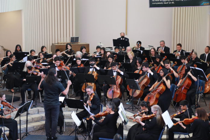 Bay Philharmonic Youth Orchestra welcomes new music director