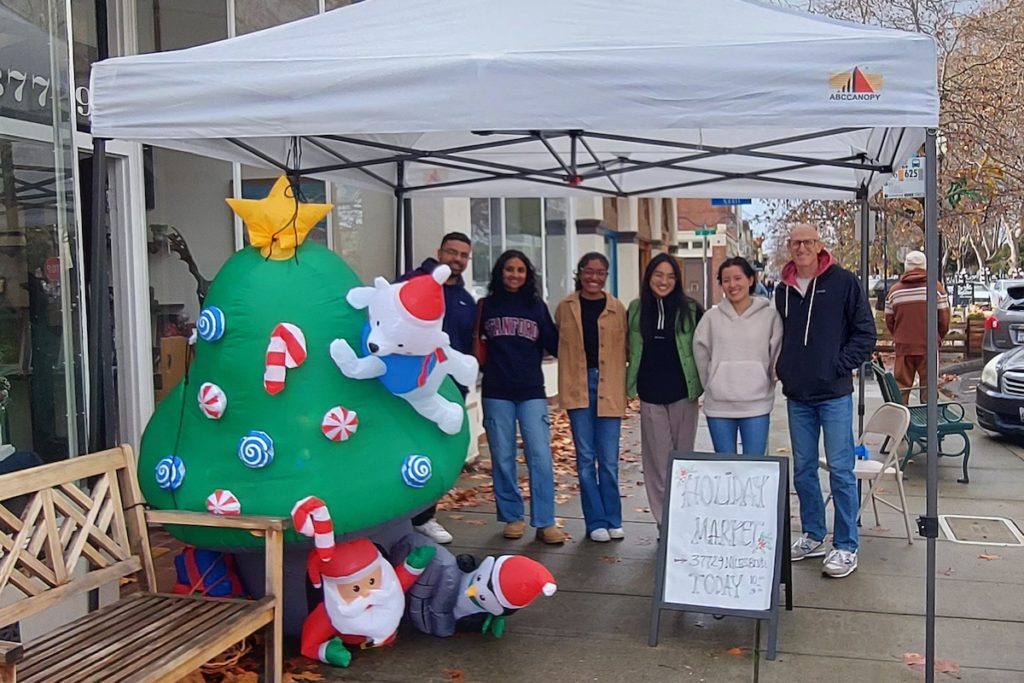 Local artists displayed their work at the holiday market. Photo by Monika Lee