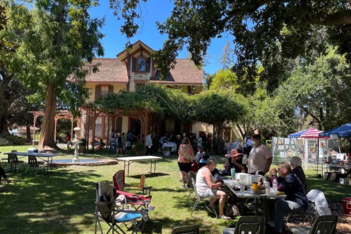 Nonprofits hold summer fest at historic home