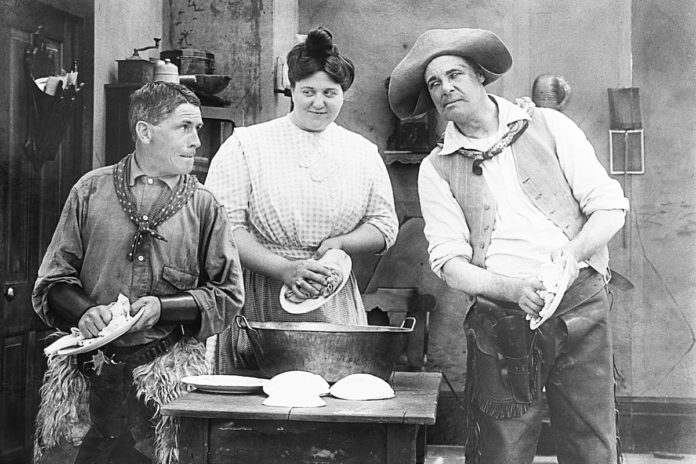 Niles Essanay holds ‘Nickel Night’ at historical theatre