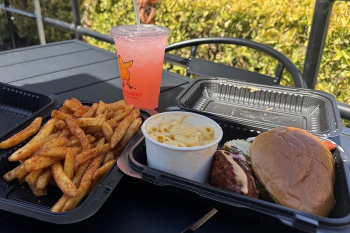 Angry Chickz brings Nashville heat to Fremont