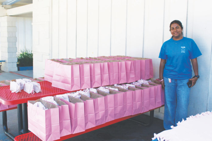 Student assembles kindness kits for cancer patients