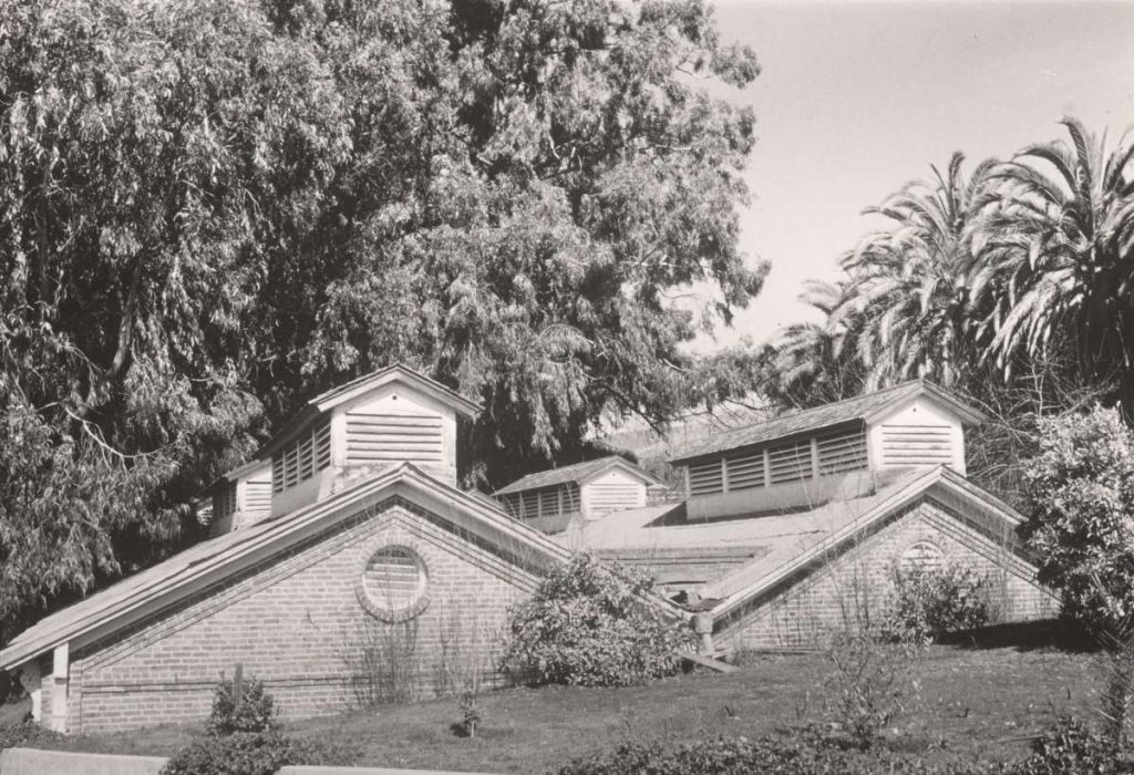 Linda Vista Winery—remains of the old winery site, where Ohlone College now resides (Mission San Jose). 
Photos courtesy of Washington Township Museum of Local History