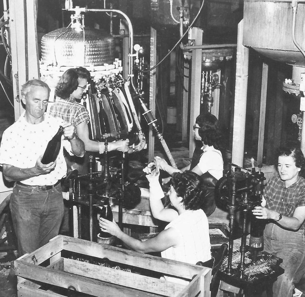 Weibel Winery—family and workers bottle, cork, add wire and foil, and inspect bottles (Warm Springs).
Photos courtesy of Washington Township Museum of Local History