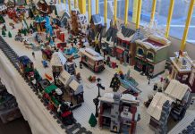 When the Grinch stole LEGO When the Grinch stole LEGO