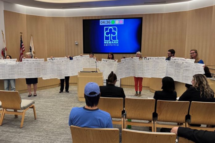 Environmental group sues Newark over Mowry Village