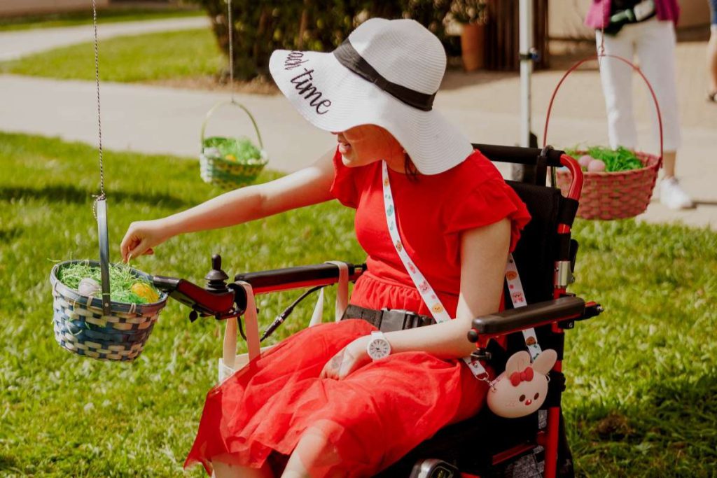 WHEEL IN Raised baskets allowed kids in wheelchairs to participate in the hunt as well.
Emmalaine Berry