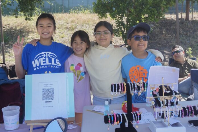 Ohlone Flea Market hosts YouthPrenuer Market, rain or shine