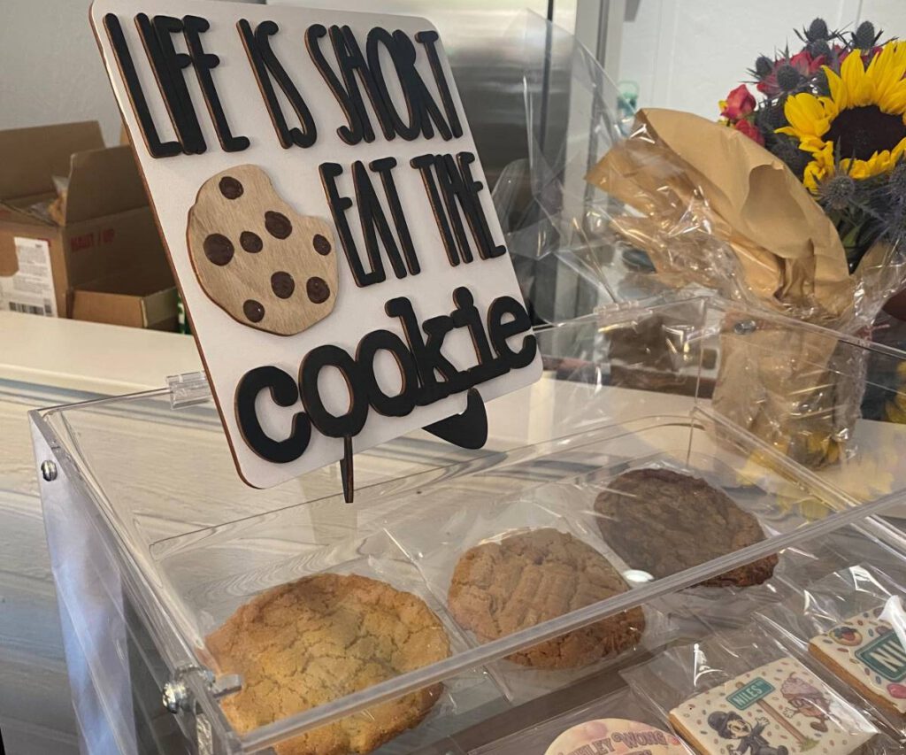 IN CASE The cookie case has appropriate signage. Stephanie Uchida