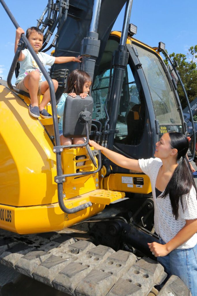 HEAVY MACHINERY The excavator was a big hit with young attendees. Photos by Victor Carvellas
