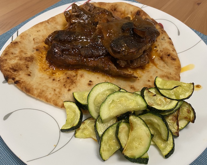 NAAN BREAD I’m basic, so I can’t say no to some garlic naan heated in the oven.
Stephanie Uchida