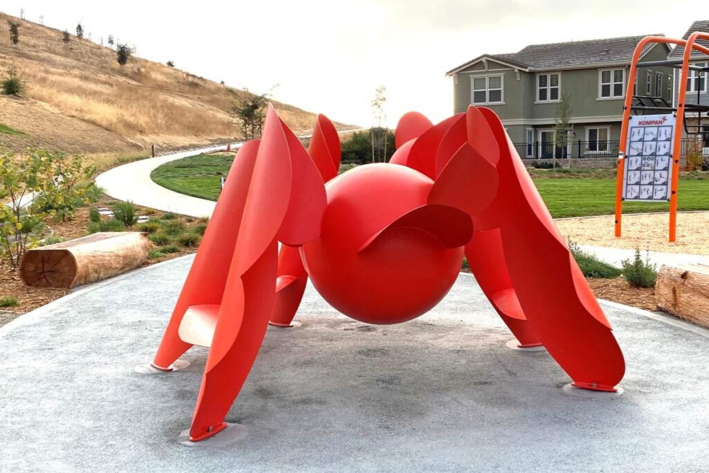 COOL CAT The ‘Arachnicat’ art sculpture was approved by the Fremont City Council as a first and second choice art piece to be constructed as part of the Centerville Community Park Expansion Project.
Photos by Colin Selig